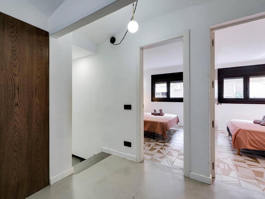 Casa Maria Townhouse- Terrace-4 Bedrooms L'Hospitalet de Llobregat Exteriér fotografie